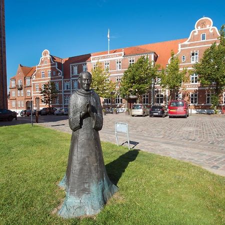 Hotel Vinhuset Næstved エクステリア 写真