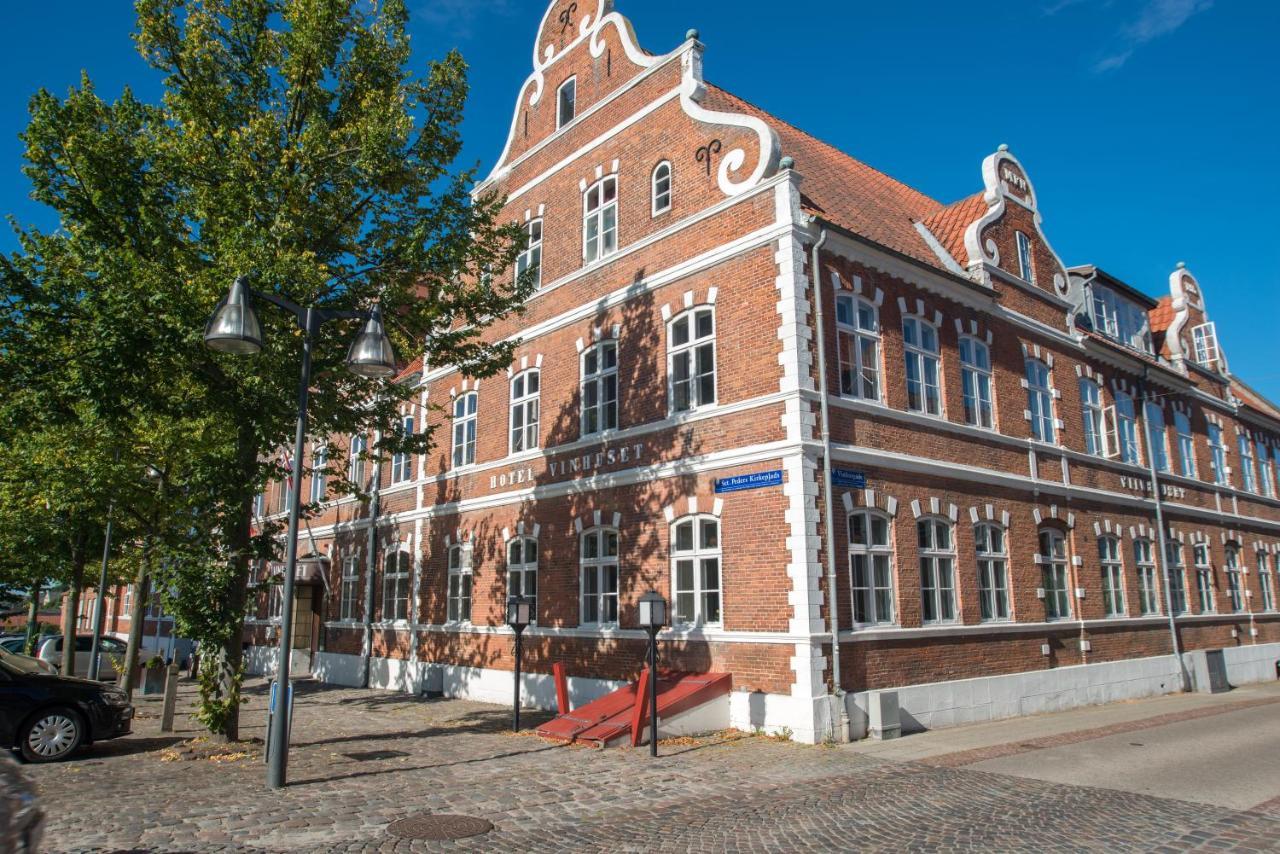Hotel Vinhuset Næstved エクステリア 写真