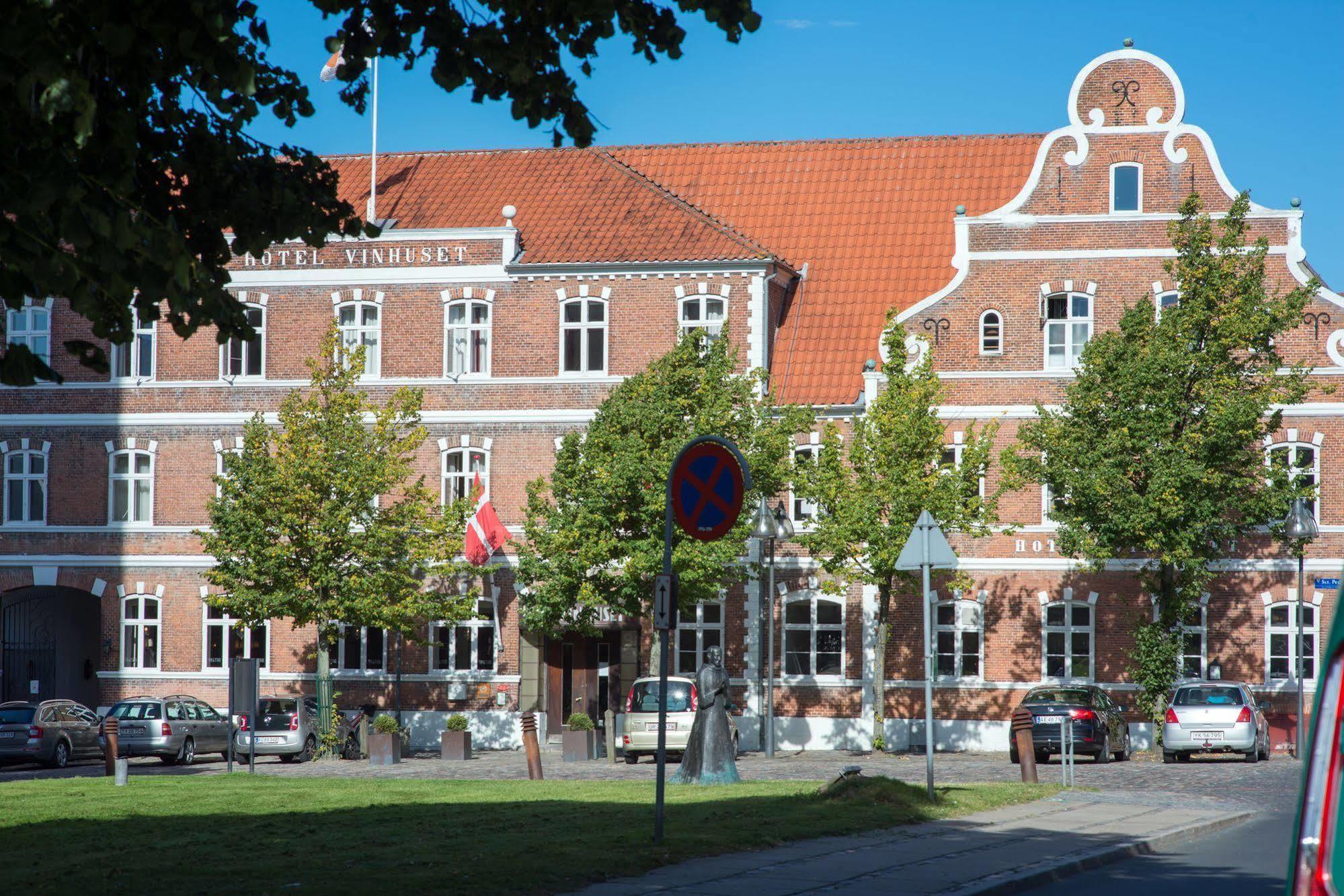 Hotel Vinhuset Næstved エクステリア 写真