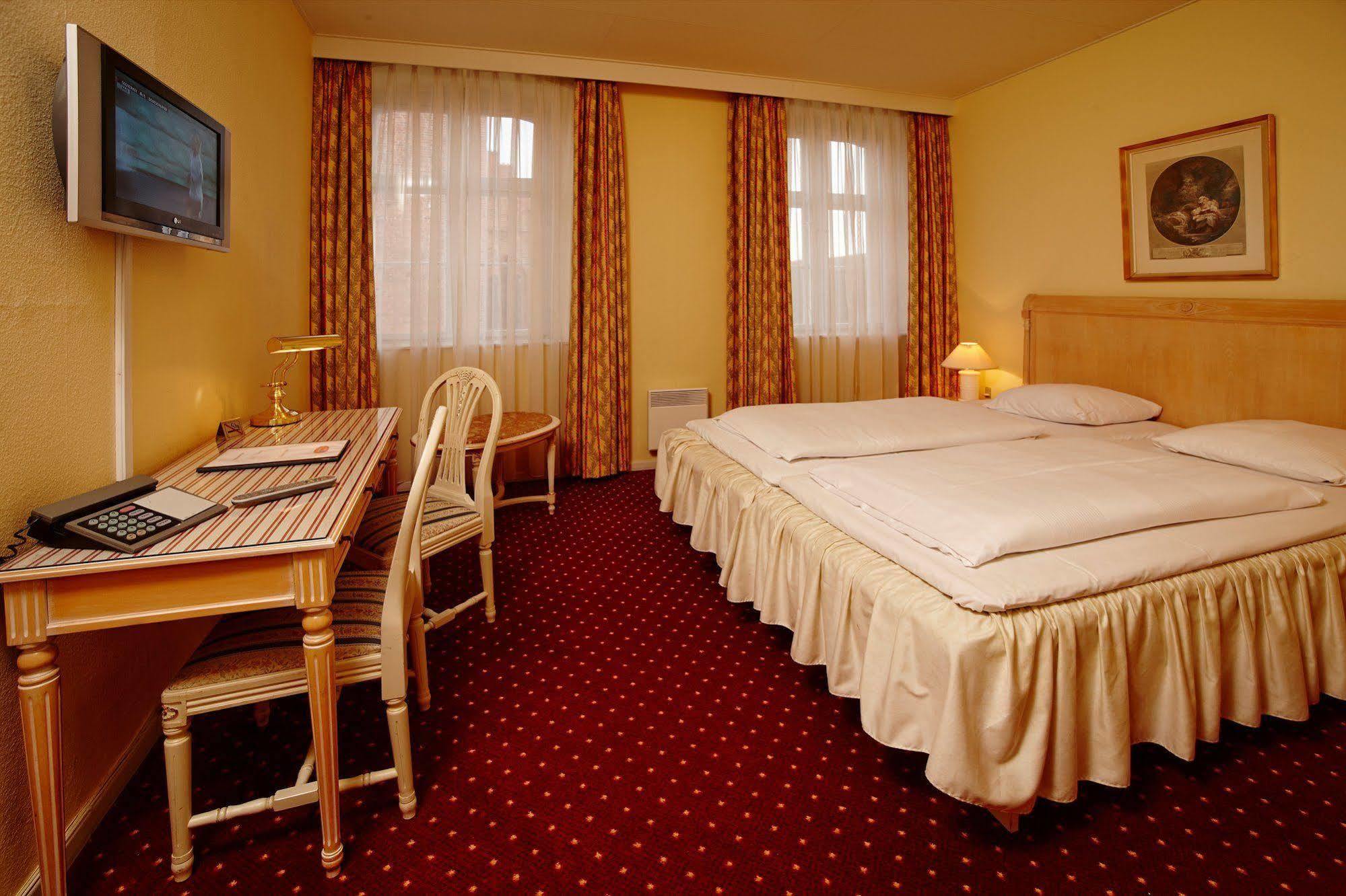 Hotel Vinhuset Næstved エクステリア 写真