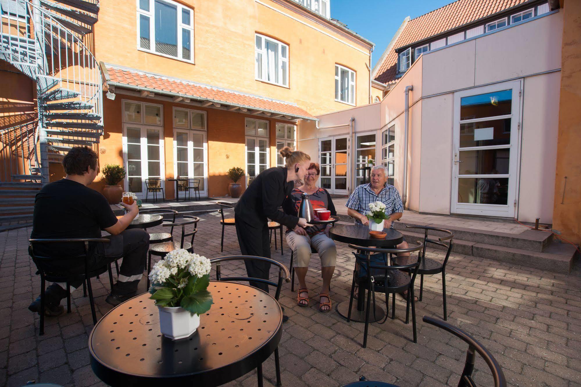 Hotel Vinhuset Næstved エクステリア 写真